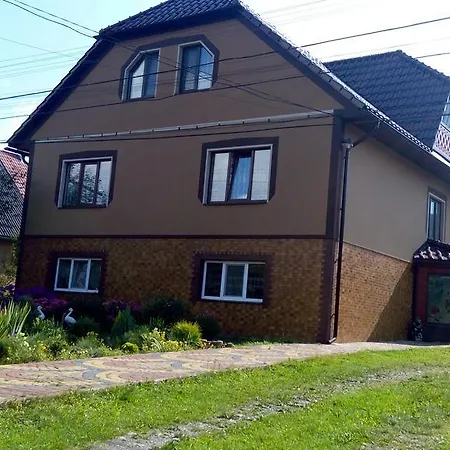 Konukevi Gostynniy Dvir Izki