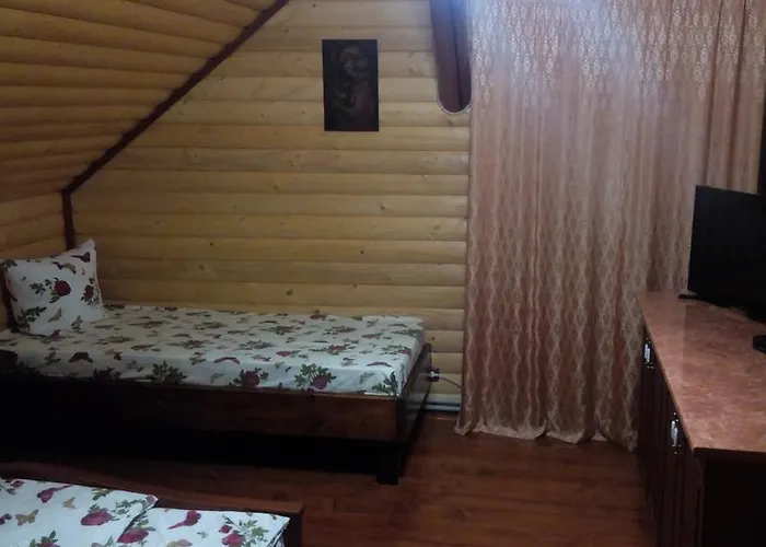 Gostynniy Dvir Izki