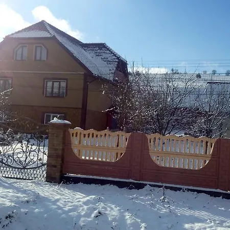 Sadyba Gostynniy Dvir Izki